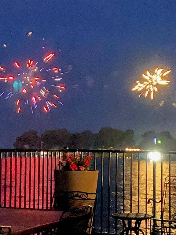 164 Marina Drive, Mabank, TX 75156 Enjoy Fireworks from the deck!