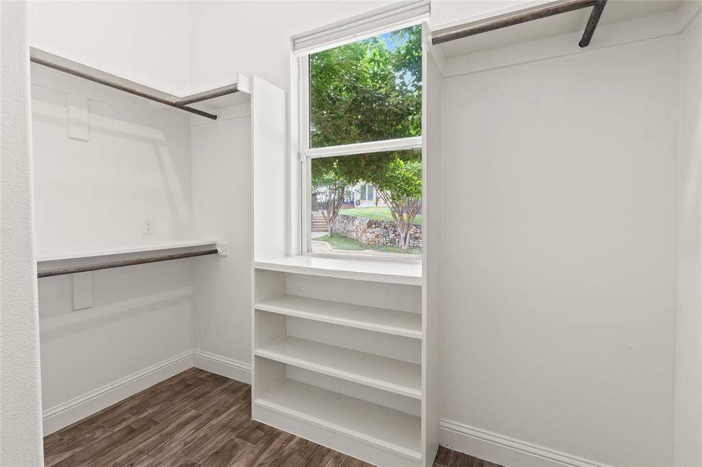 164 Marina Drive, Mabank, TX 75156 Primary bedroom apacious walk in closet with builtins