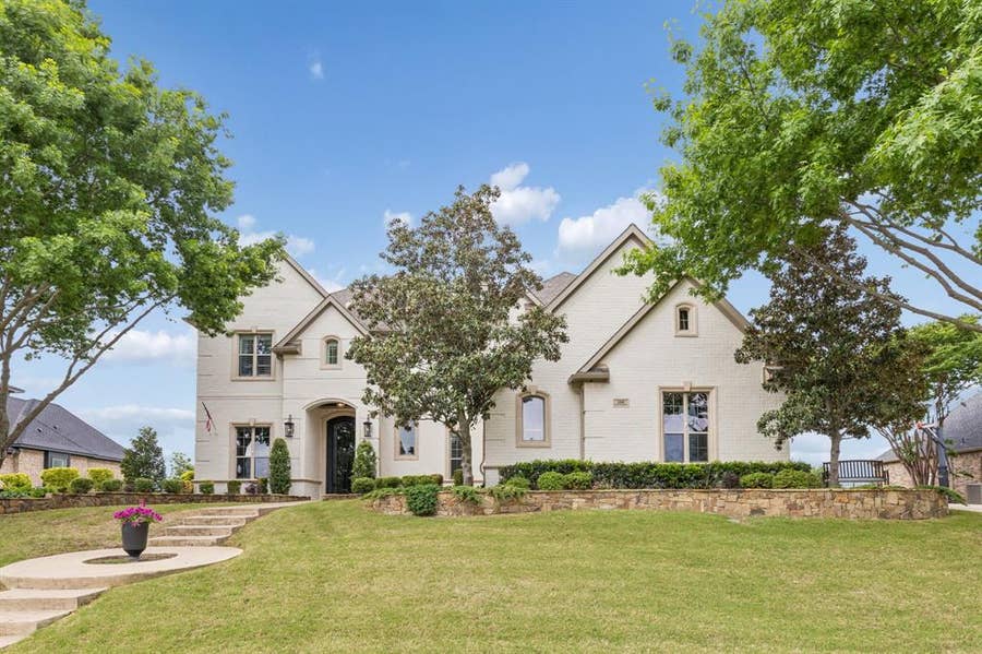 Property photo for 156 Stoneleigh Drive, Heath, TX