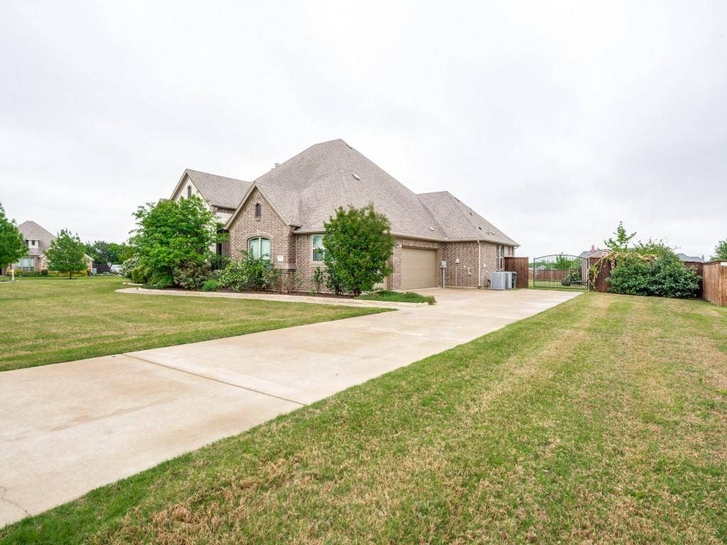 5640 Sunset Ridge, Midlothian, TX 76065 5640 Sunset Ridge, Midlothian, TX 76065
