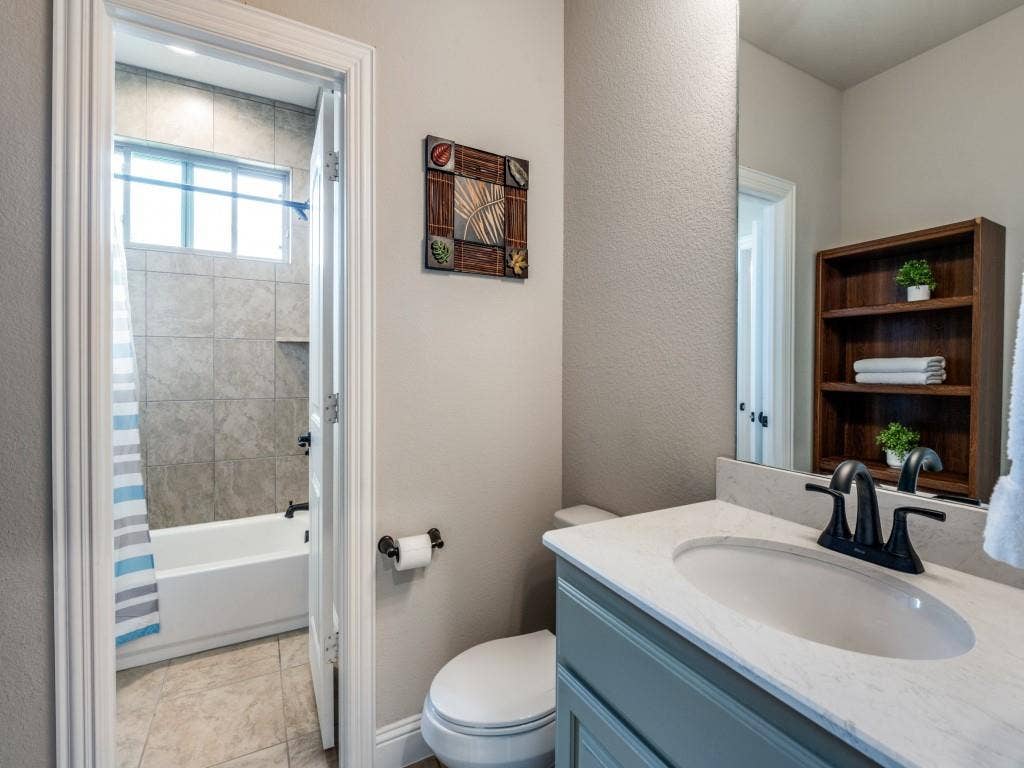 5640 Sunset Ridge, Midlothian, TX 76065 5640 Sunset Ridge, Midlothian, TX 76065