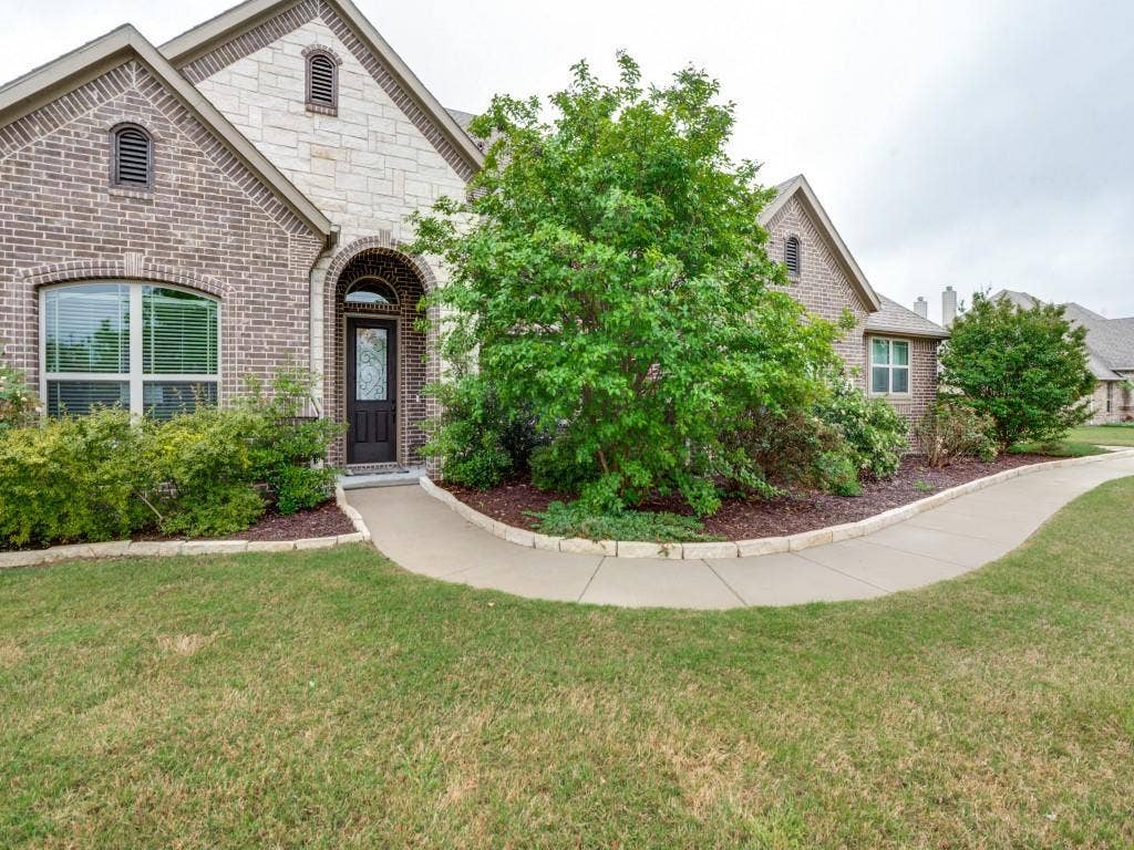 5640 Sunset Ridge, Midlothian, TX 76065 5640 Sunset Ridge, Midlothian, TX 76065