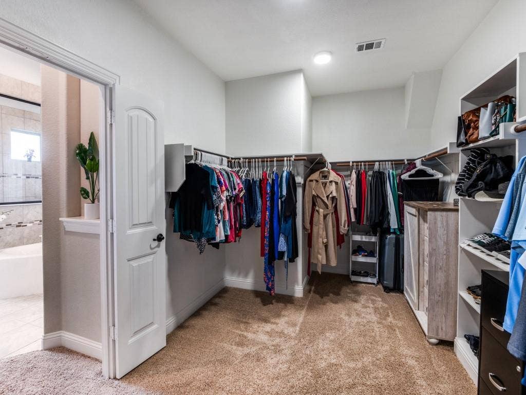 5640 Sunset Ridge, Midlothian, TX 76065 5640 Sunset Ridge, Midlothian, TX 76065