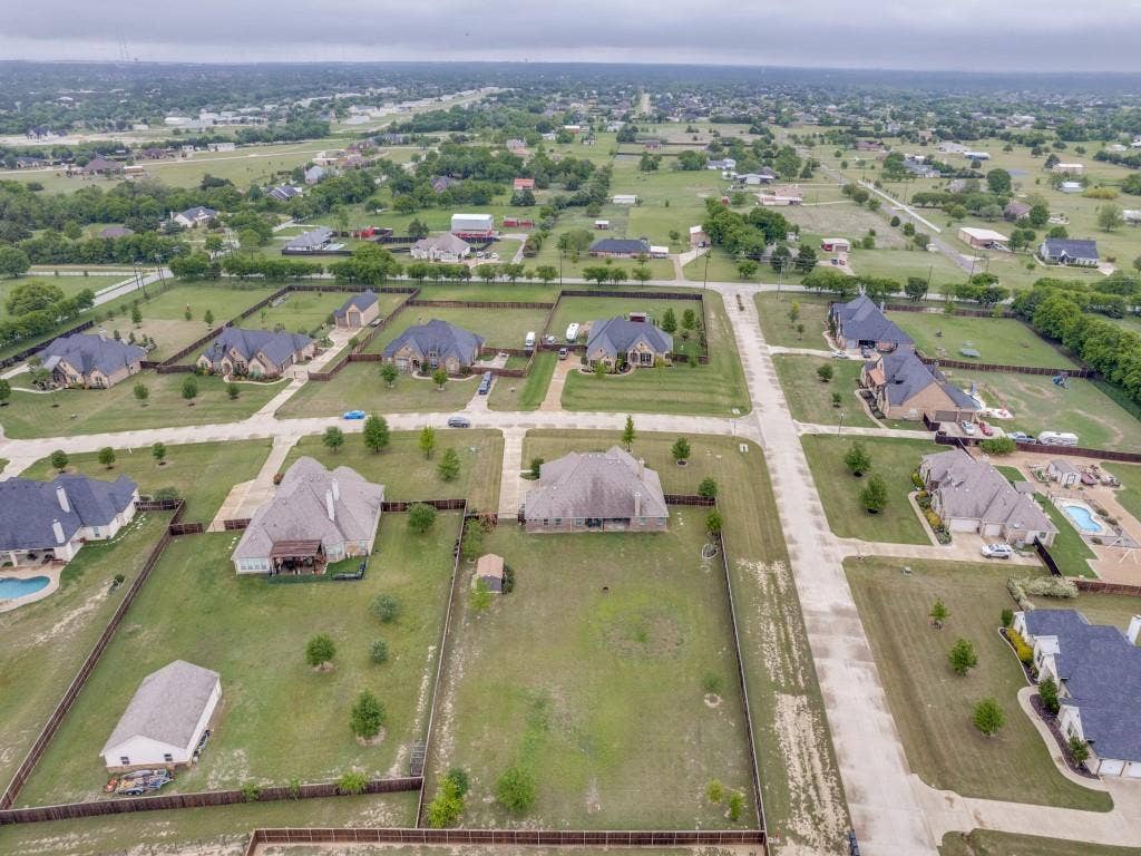 5640 Sunset Ridge, Midlothian, TX 76065 5640 Sunset Ridge, Midlothian, TX 76065