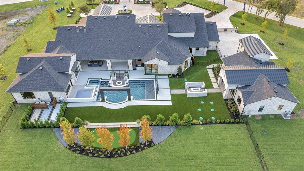 1125 W Blondy Jhune Road, Lucas, TX 75002 1125 W Blondy Jhune Road, Lucas, TX 75002