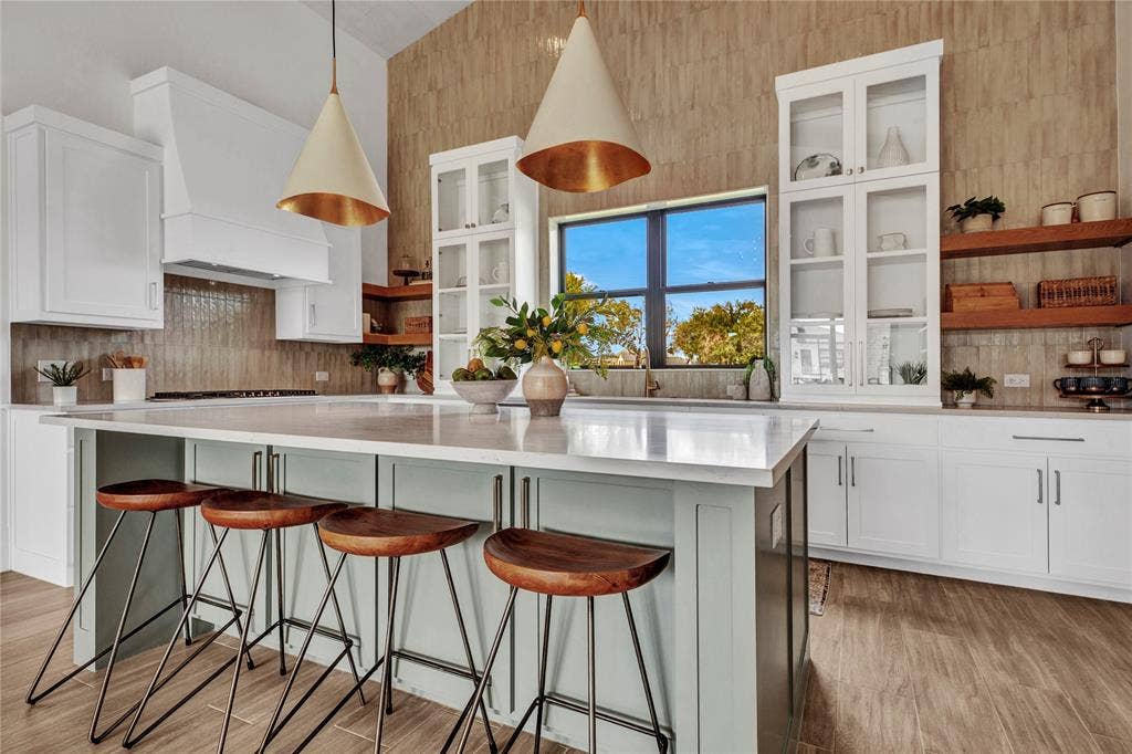 1125 W Blondy Jhune Road, Lucas, TX 75002 1125 W Blondy Jhune Road, Lucas, TX 75002