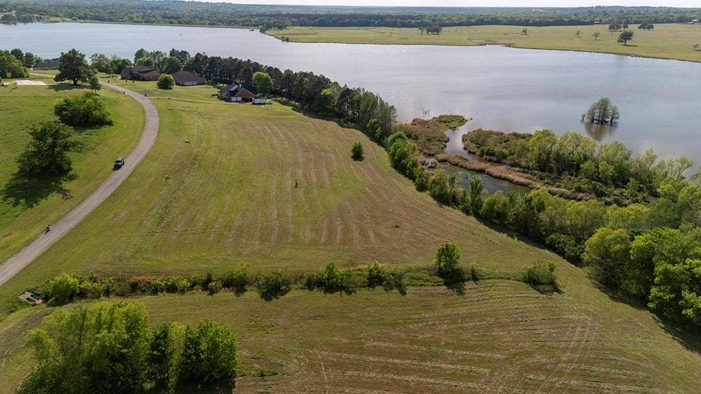 7628 Shore Crest Way, Athens, TX 75752 7628 Shore Crest Way, Athens, TX 75752