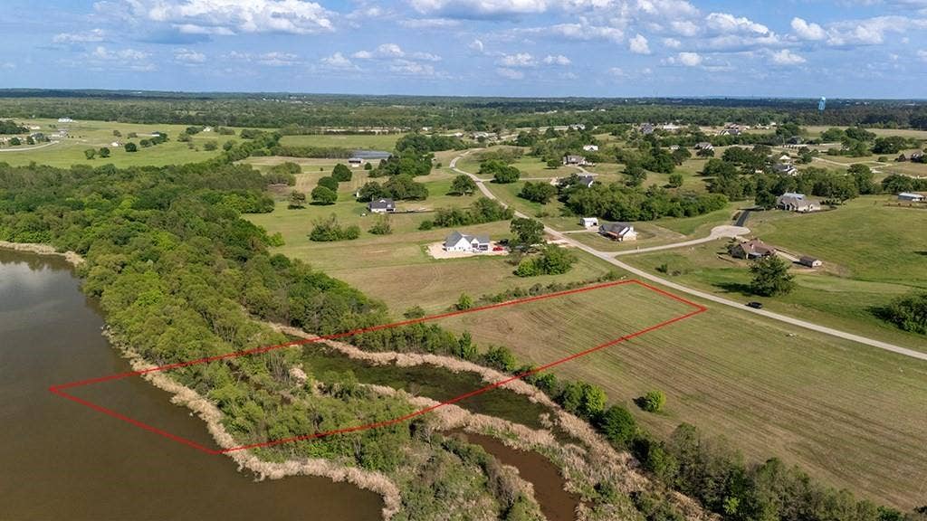 7628 Shore Crest Way, Athens, TX 75752 7628 Shore Crest Way, Athens, TX 75752