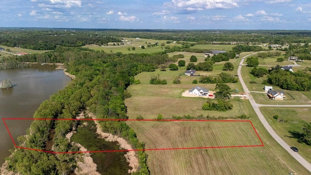 7628 Shore Crest Way, Athens, TX 75752 7628 Shore Crest Way, Athens, TX 75752