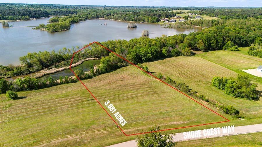 Property photo for 7628 Shore Crest Way, Athens, TX