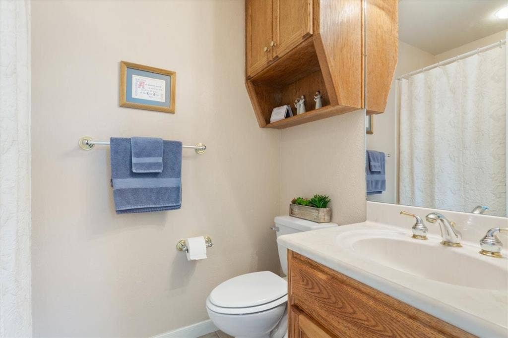 1216 Darbyton Drive, Hewitt, TX 76643 1216 Darbyton Drive, Hewitt, TX 76643