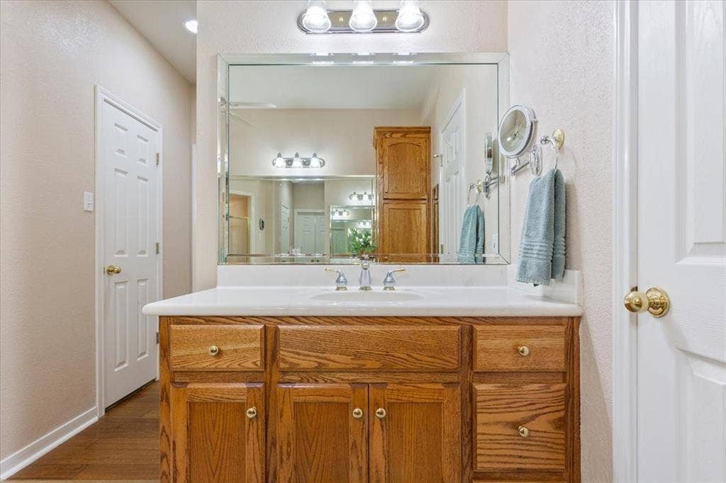 1216 Darbyton Drive, Hewitt, TX 76643 1216 Darbyton Drive, Hewitt, TX 76643