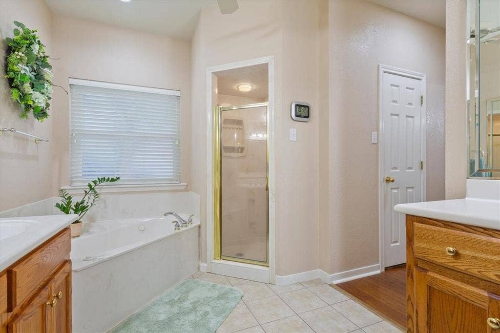 1216 Darbyton Drive, Hewitt, TX 76643 1216 Darbyton Drive, Hewitt, TX 76643