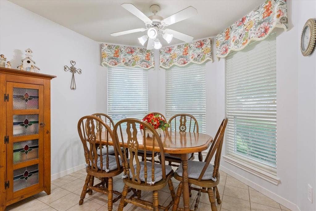 1216 Darbyton Drive, Hewitt, TX 76643 1216 Darbyton Drive, Hewitt, TX 76643
