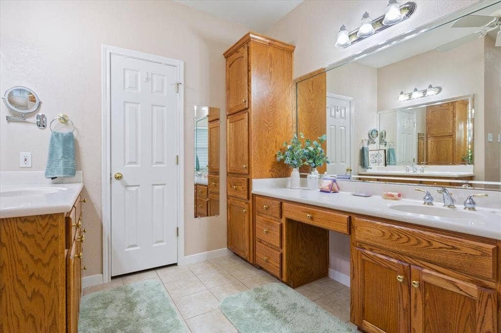 1216 Darbyton Drive, Hewitt, TX 76643 1216 Darbyton Drive, Hewitt, TX 76643