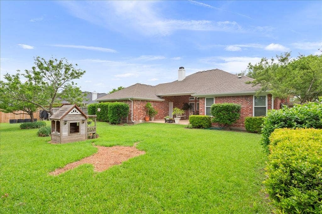 1216 Darbyton Drive, Hewitt, TX 76643 1216 Darbyton Drive, Hewitt, TX 76643