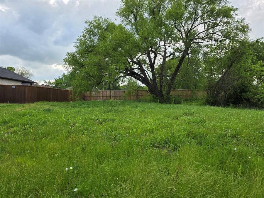 Property photo for 1610 Gibbons Street, Greenville, TX