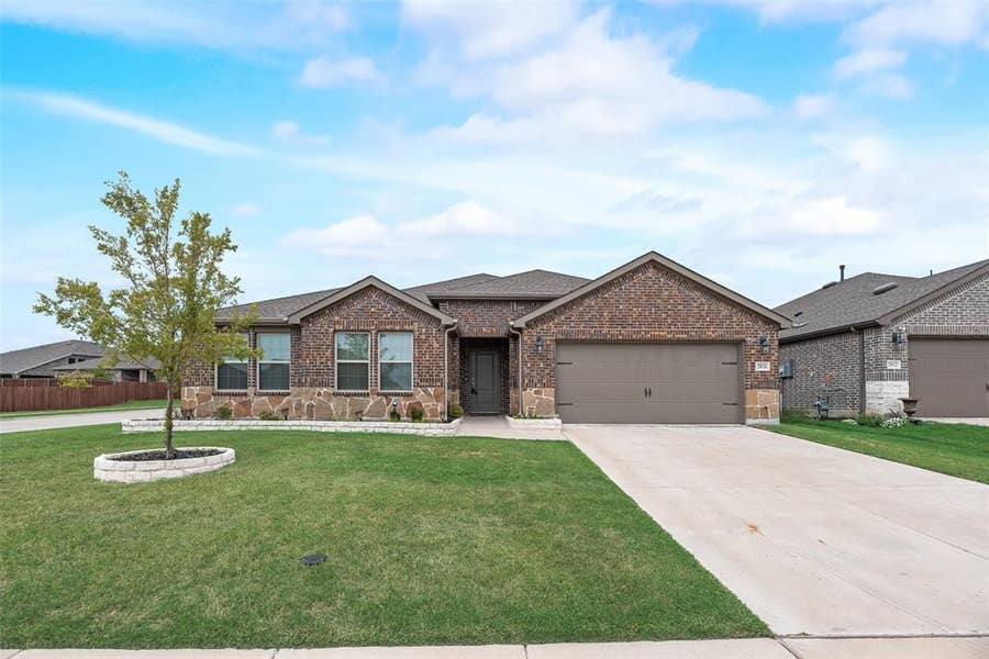 Property photo for 2016 Hampton Street, Anna, TX