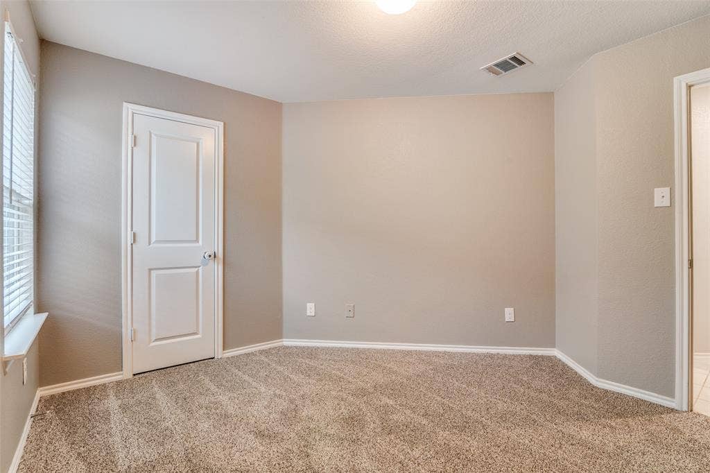 877 Darst Drive, Fate, TX 75189 Secondary bedroom