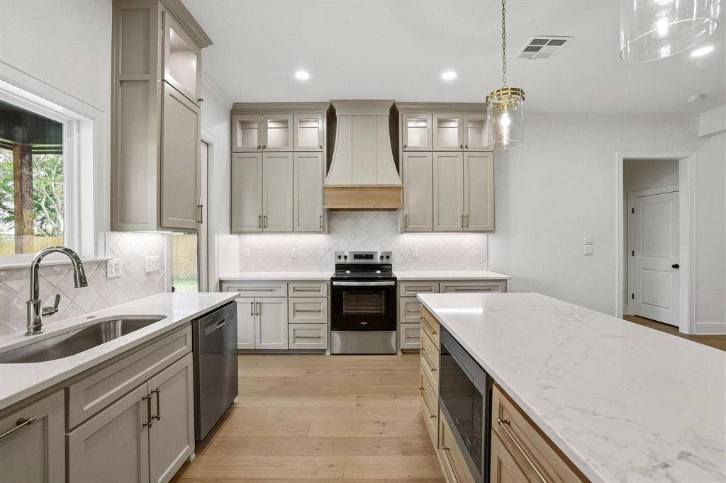 6417 Mill Run Road, Athens, TX 75751 6417 Mill Run Road, Athens, TX 75751