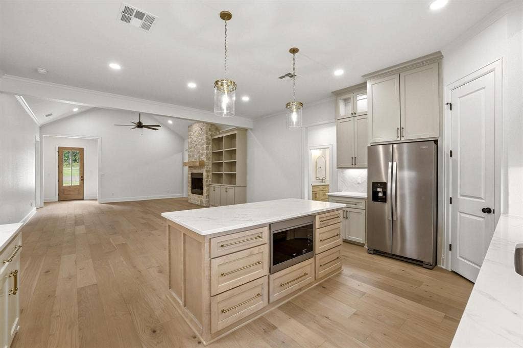 6417 Mill Run Road, Athens, TX 75751 6417 Mill Run Road, Athens, TX 75751