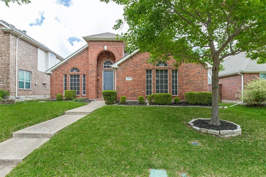 Property photo for 2800 Palo Duro Canyon Drive, McKinney, TX