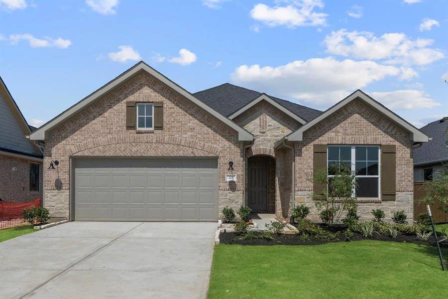 Property photo for 2384 High Plain Lane, Waxahachie, TX