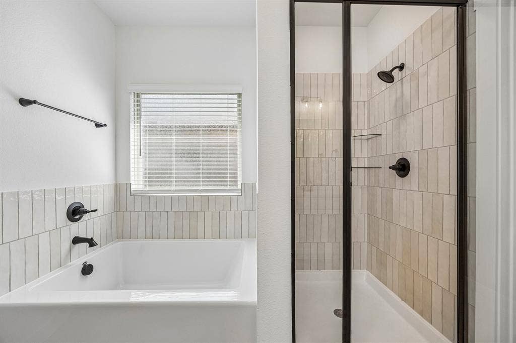 2377 Rams Horn Drive, Waxahachie, TX 75167 16-2377Rams_023