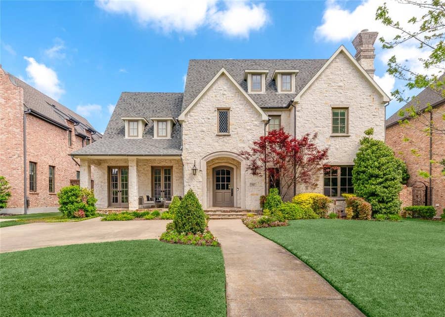 Property photo for 7503 Caruth Boulevard, Dallas, TX