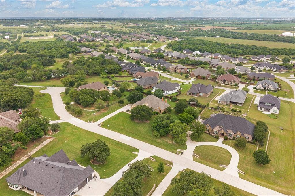 608 Elm Hill Boulevard, Burleson, TX 76028 608 Elm Hill Boulevard, Burleson, TX 76028