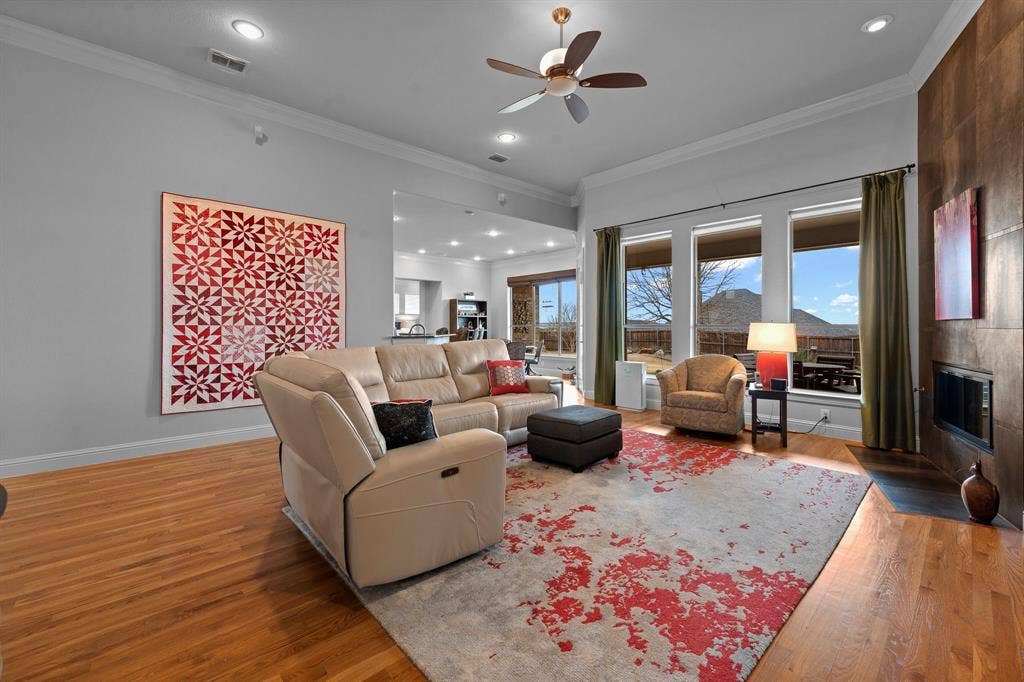 608 Elm Hill Boulevard, Burleson, TX 76028 608 Elm Hill Boulevard, Burleson, TX 76028