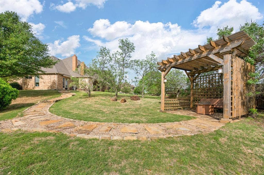 608 Elm Hill Boulevard, Burleson, TX 76028 608 Elm Hill Boulevard, Burleson, TX 76028