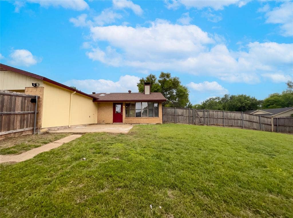 3801 Grecian Court, Plano, TX 75074 3801 Grecian Court, Plano, TX 75074