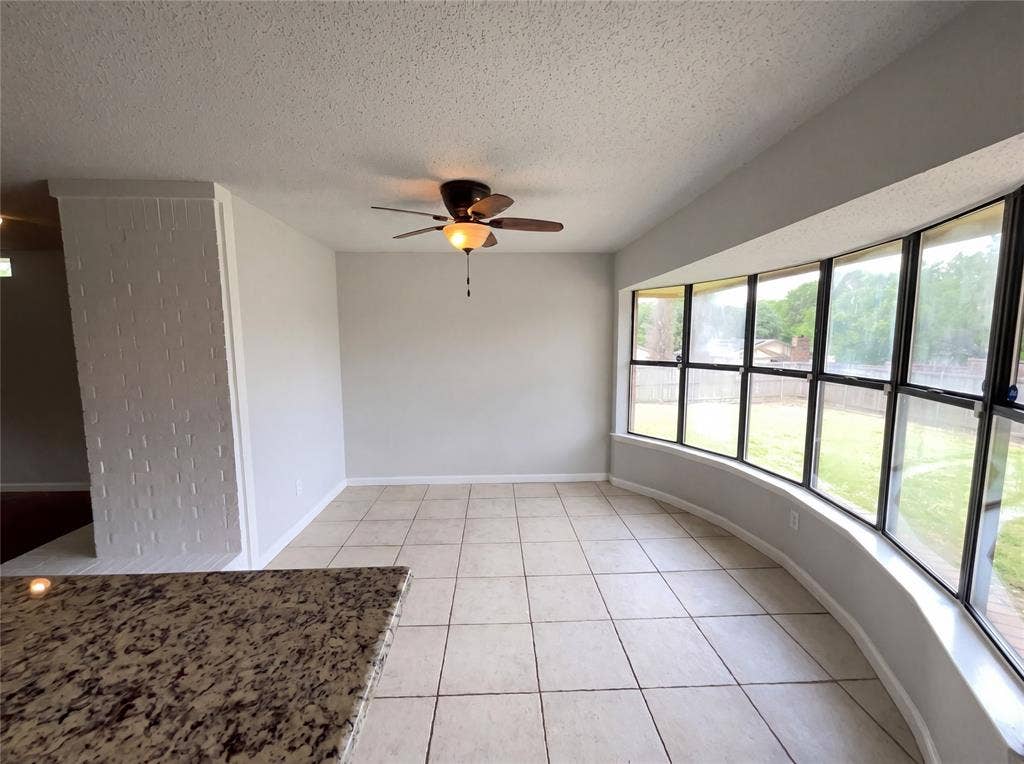 3801 Grecian Court, Plano, TX 75074 3801 Grecian Court, Plano, TX 75074