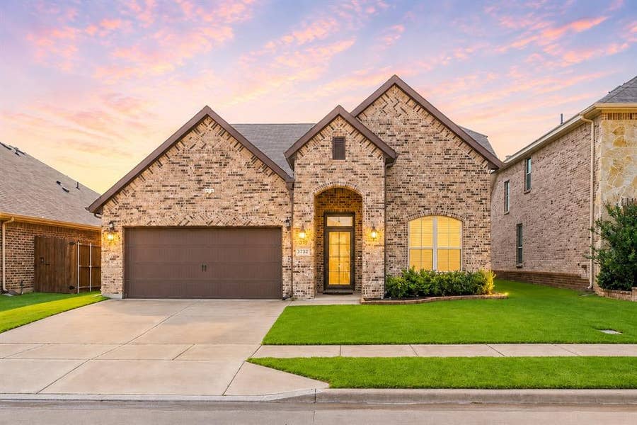 Property photo for 3732 Trillium Drive, Fort Worth, TX