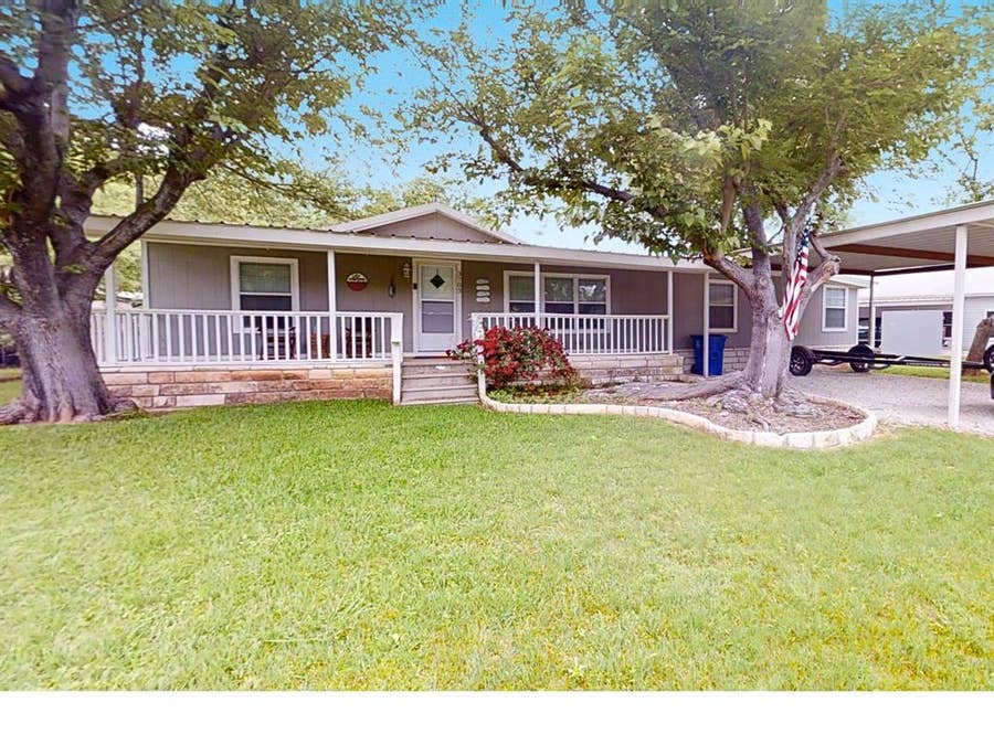 Property photo for 3703 Hartwood Drive, Granbury, TX