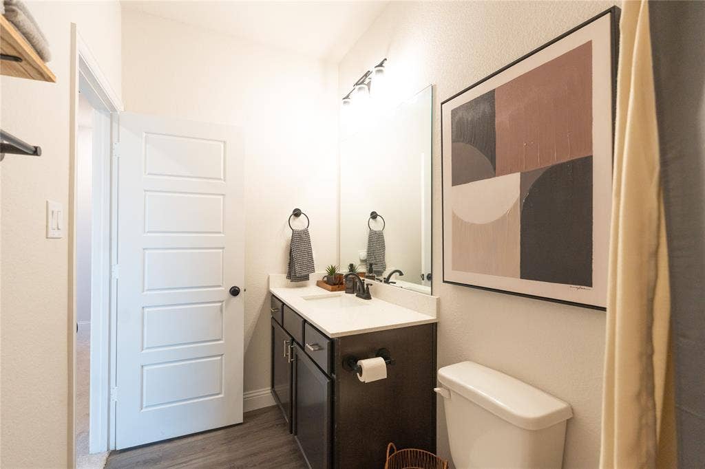 532 E 2nd Street, Irving, TX 75060