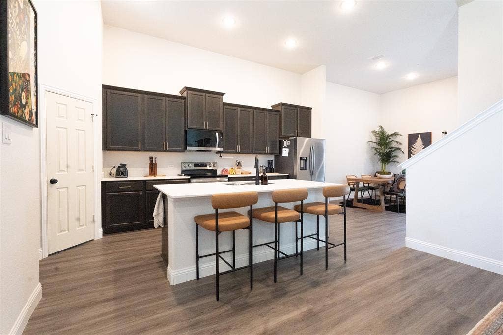 532 E 2nd Street, Irving, TX 75060