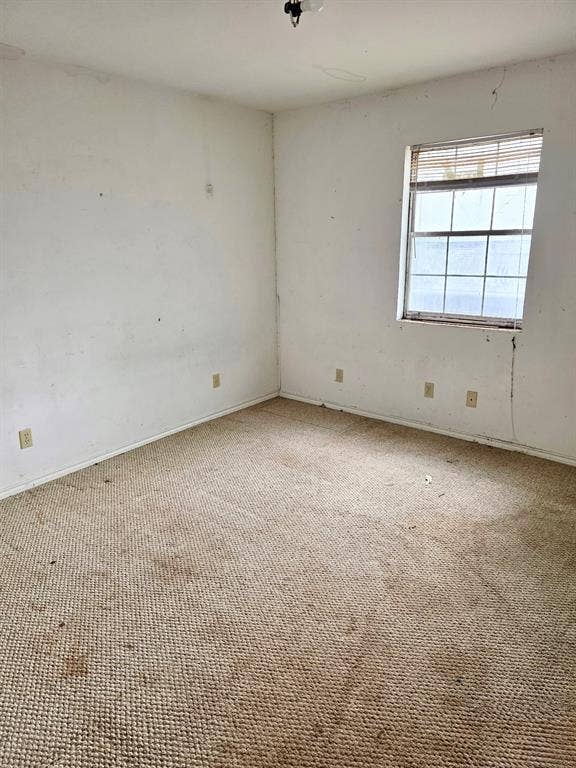 417 W Huffman Street, Krum, TX 76249 Image quality insufficient for description