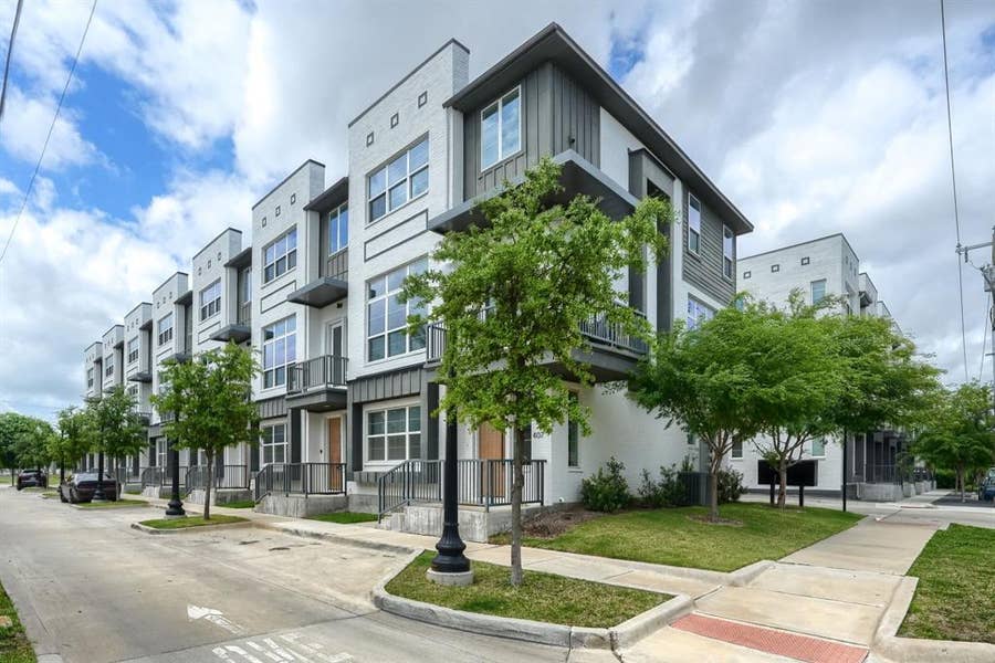 Property photo for 13325 Bee Street, #406, Farmers Branch, TX