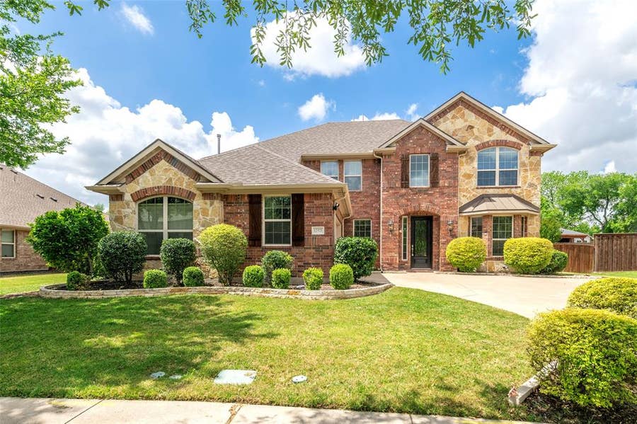 Property photo for 12571 Valley Spring Drive, Frisco, TX