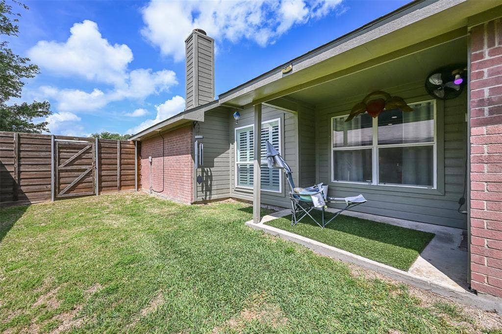 1224 Old Oak Drive, Cedar Hill, TX 75104
