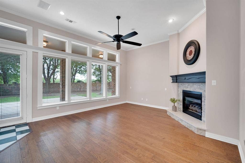 616 Forest Edge Lane, Ovilla, TX 75154
