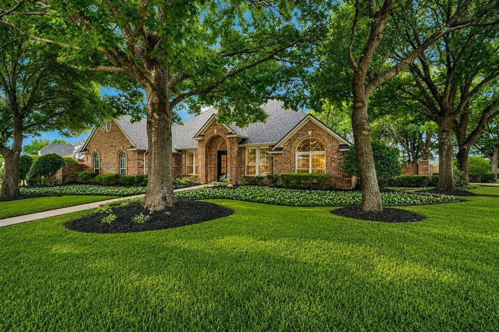616 Forest Edge Lane, Ovilla, TX 75154