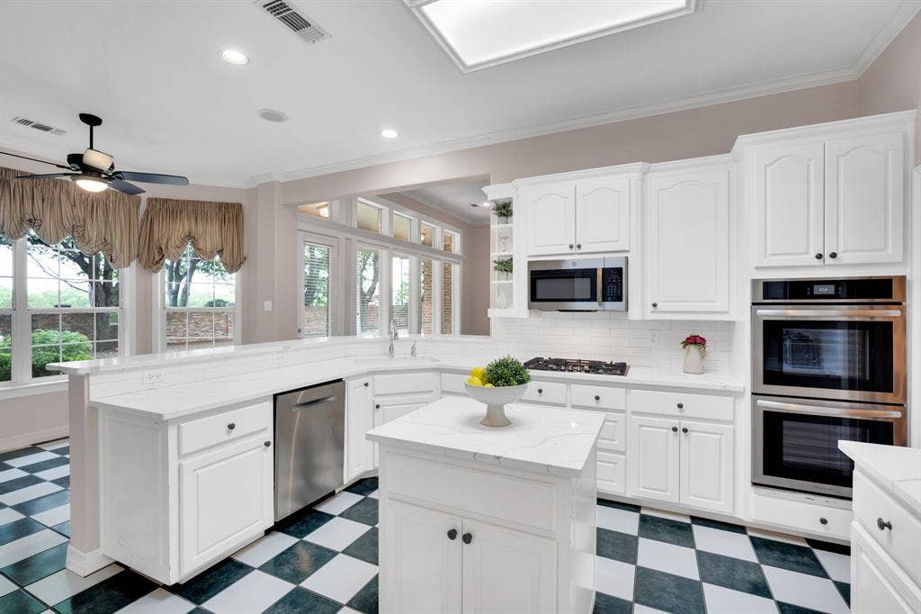 New Ctops, appliances, and fixtures