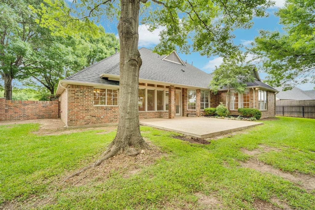 616 Forest Edge Lane, Ovilla, TX 75154