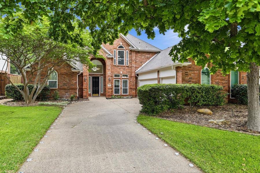 Property photo for 2105 Leeds Drive, Plano, TX