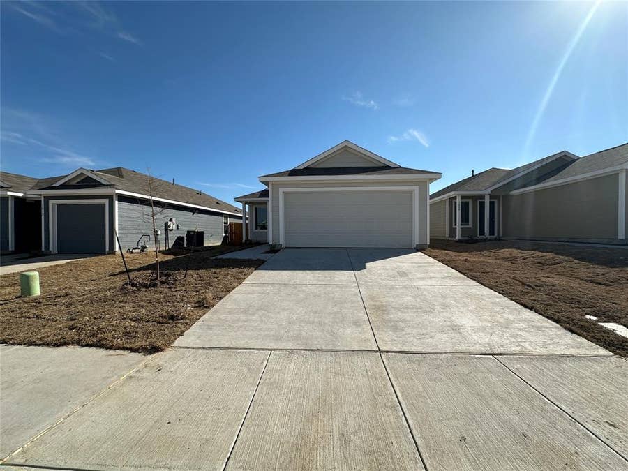 Property photo for 1008 Mountain Laurel Road, Princeton, TX