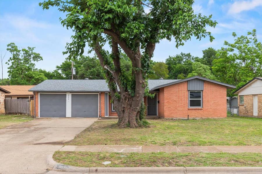 Property photo for 13634 Pyramid Drive, Farmers Branch, TX