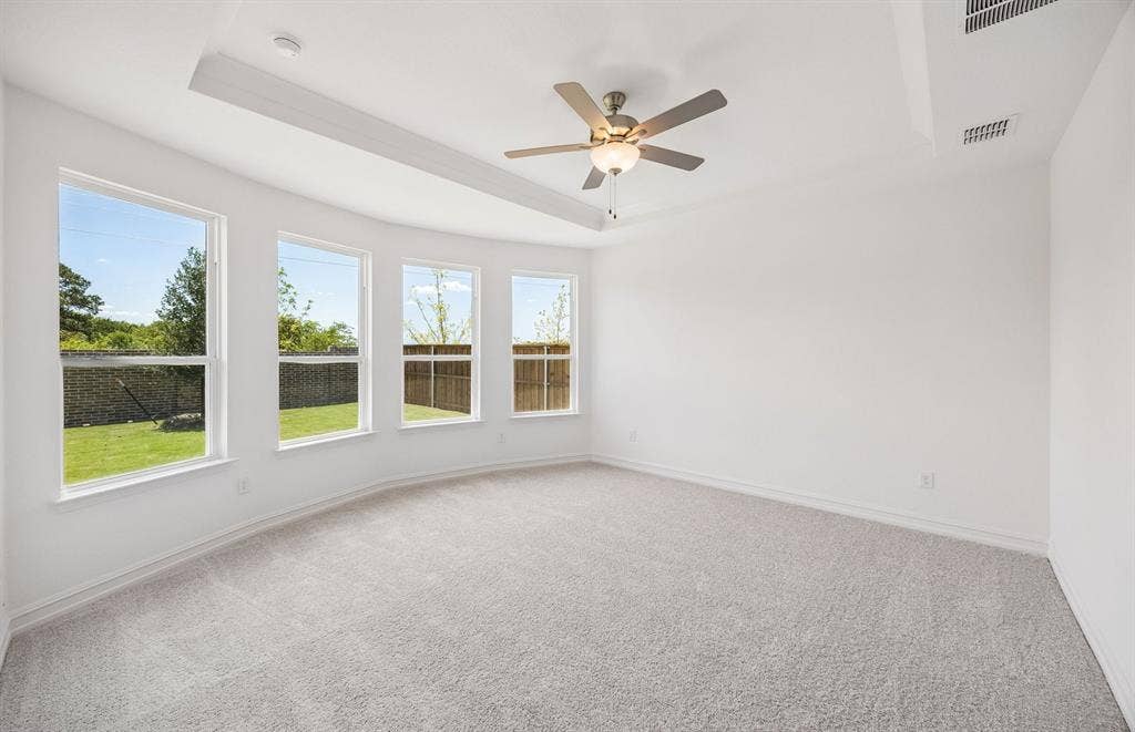 7337 Kurth Lane, McKinney, TX 75071 Spacious primary suite with bay windows